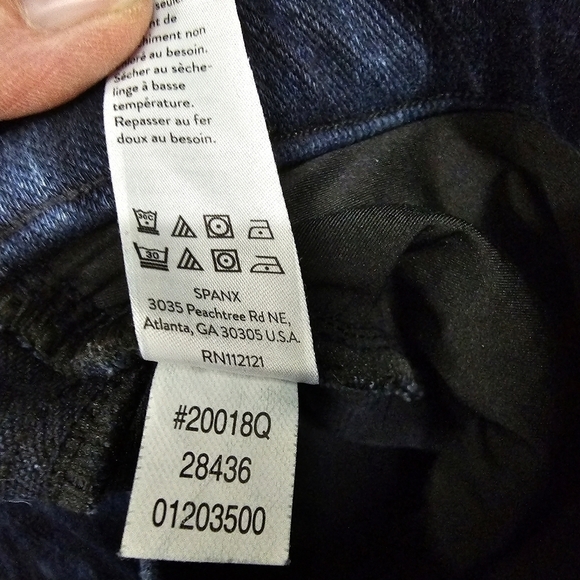 SPANX Jean-ish Ankle Leggings In Twilight Blue - Picture 11 of 13